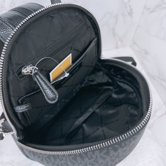 Michael Kors Erin Small Backpack and Wallet - Picture 9 of 14